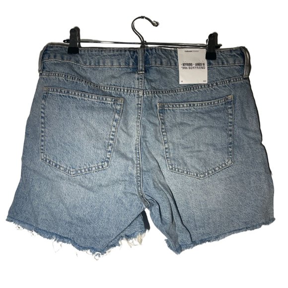 NWT | GARAGE | 90s Distressed Light Wash Denim Boyfriend Fit Short | 11 | 30W - Picture 2 of 6